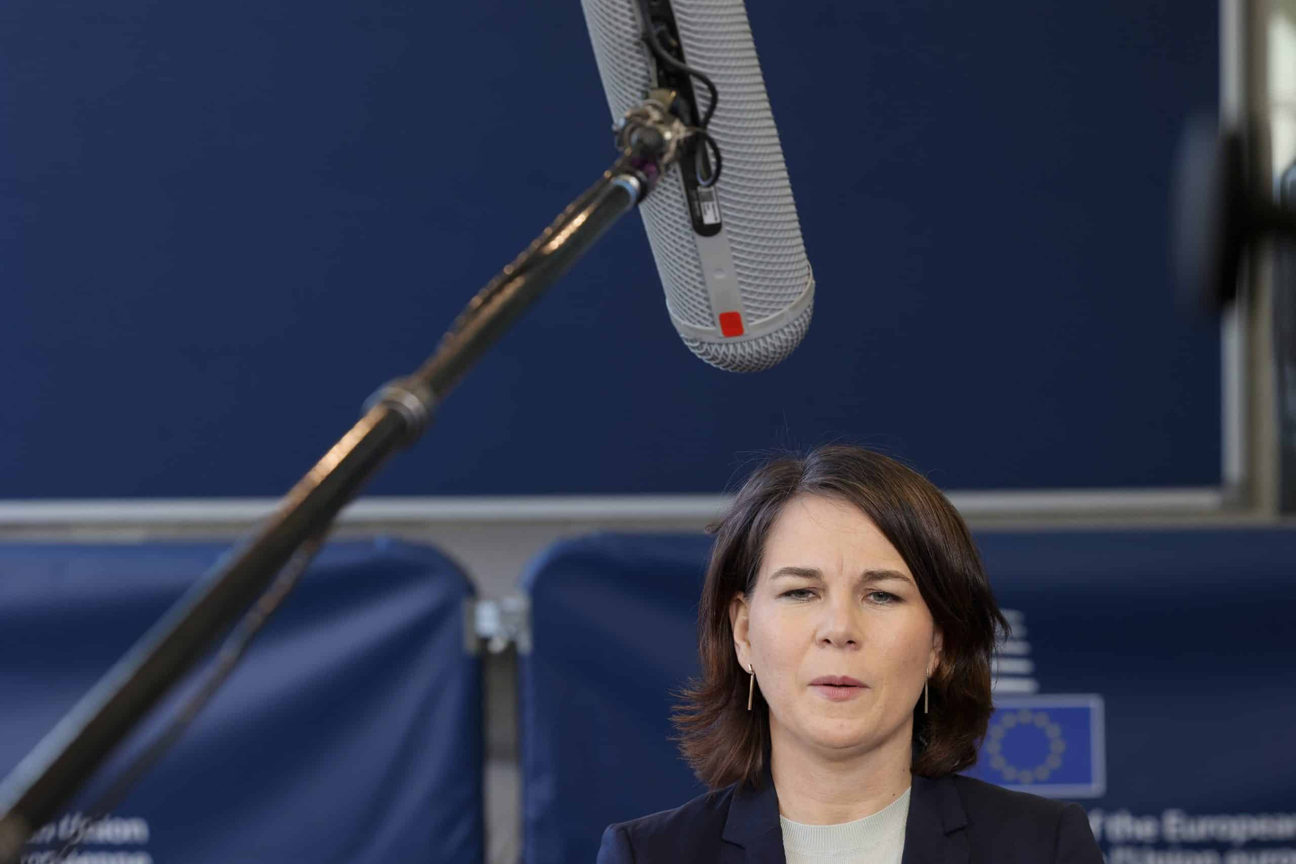 Tyskland vil fase ut oljeimporten fra Russland i løpet av året 