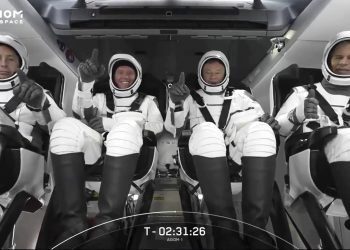 Romturister tilbake på jorda etter ISS-tur 