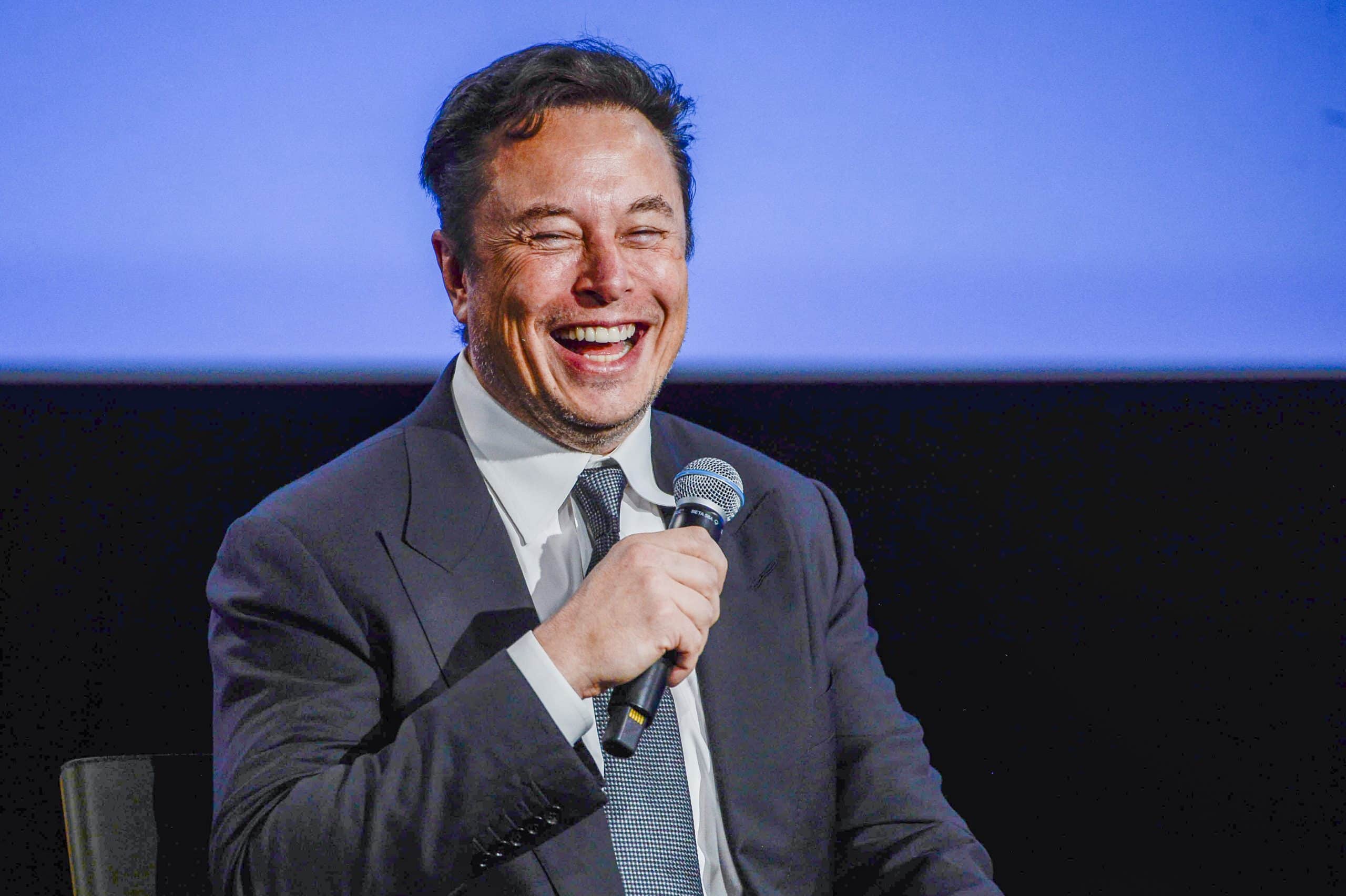 Elon Musk hyllet elbilsalget i Norge: – Det er ganske kult