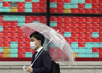 Asia-børsene åpnet med nedgang etter at Wall Street endte i minus 