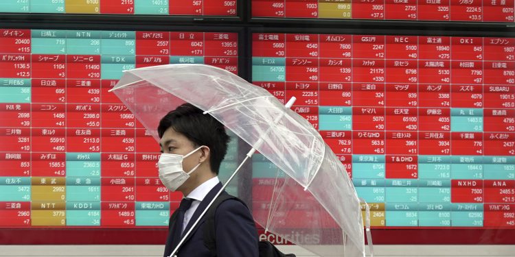 Asia-børsene åpnet med nedgang etter at Wall Street endte i minus 