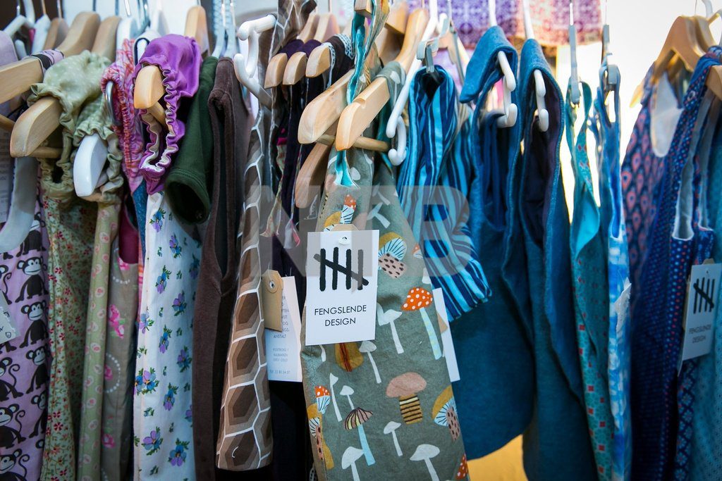 Detaljhandelen gikk opp med 3,3 prosent i mars