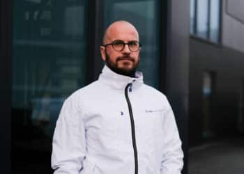 (+) Dette norske selskapet tar opp kampen mot brannfarlige batterier!