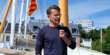 Martin Bech Holte: – Oslo Børs er fanget i fortiden