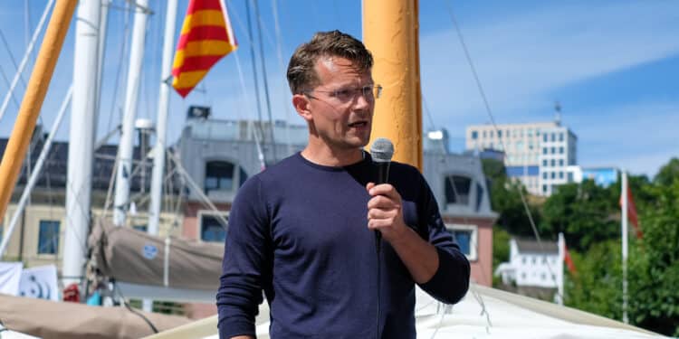 Martin Bech Holte: – Oslo Børs er fanget i fortiden