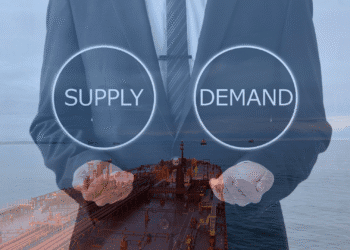 Brent til 55 dollar i 2026- Goldman Sachs: Short olje nå