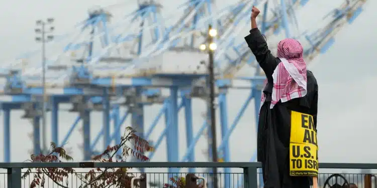 Skip med våpen til Israel får ikke anløpe havner i Spania