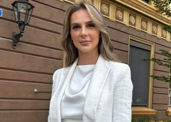 Mari Mata tar finansmarkedet med storm!