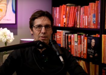 Telenortopp: Myanmar kuppet. Fra gull til katastrofe.