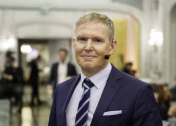 Mowi vurderer salg av fôrdivisjon