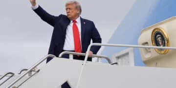 Trump: Enighet om at målet er fredsavtale for Ukraina – ikke bare en våpenhvile