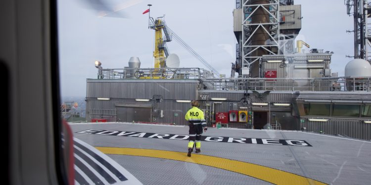 To av tre oljejobber vil forsvinne innen 2050, ifølge rapport