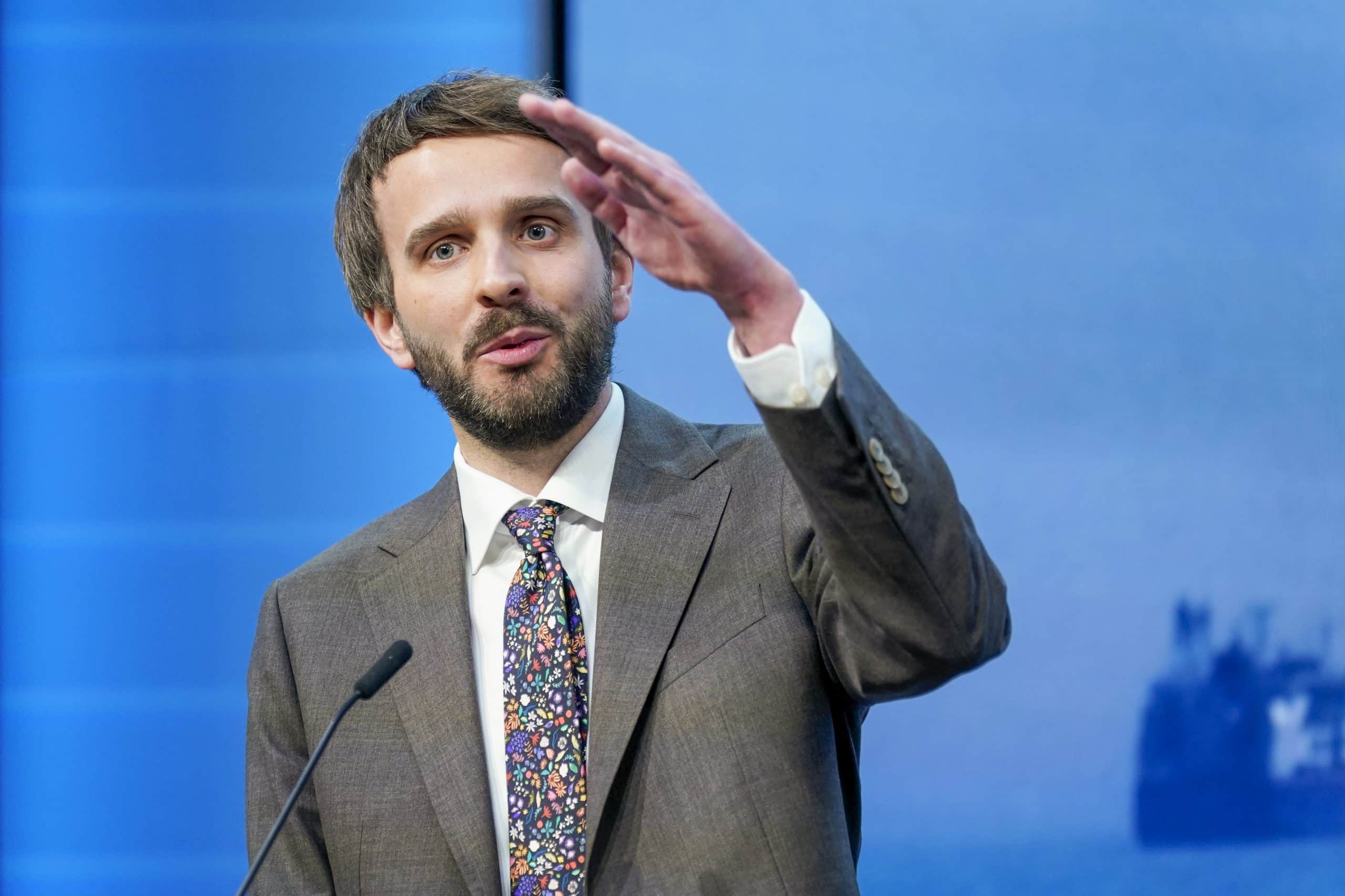 Næringsministeren besøker Rec Solar mandag