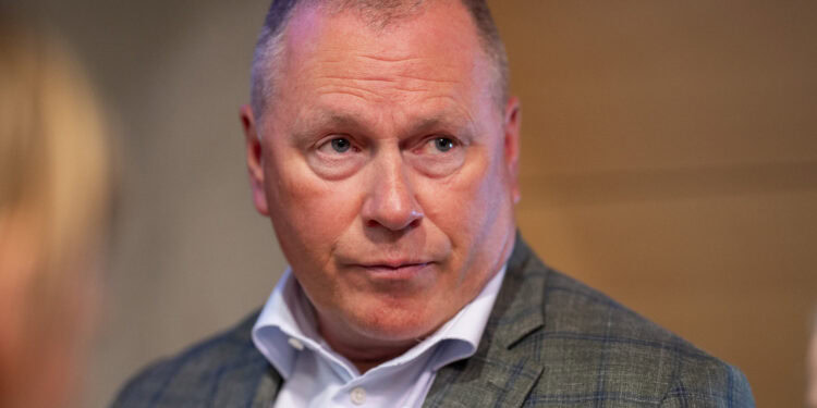 Tangen går mot Musk – igjen