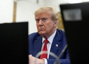 Washington Post: Trump vil presse Ukraina til å gi opp Krim og Donbas