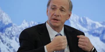 Glohet inflasjonsrapport lukker døren for rentekutt i 2025