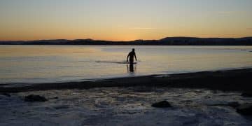 (+) Isbading, hvorfor utsette oss for noe slikt?