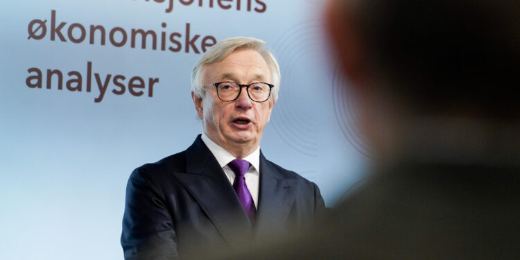 Riksrevisjonen: Trippelsmell for norsk økonomi