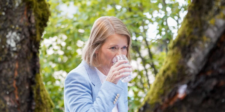 Når renta kuttes, er det mannen i gata som betaler