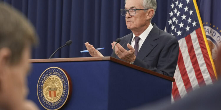 Powell avviser spørsmål om Fed-uavhengighet