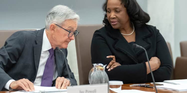 Fed gir halvhjertet støtte til sentralbankens sorte får