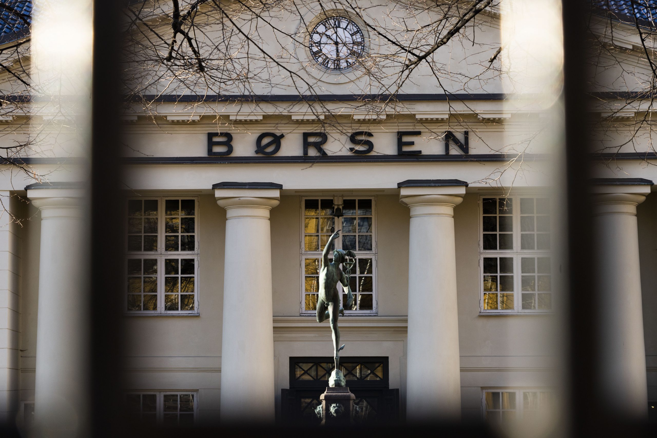 Børsen åpnet med oppgang – snudde kort tid etter