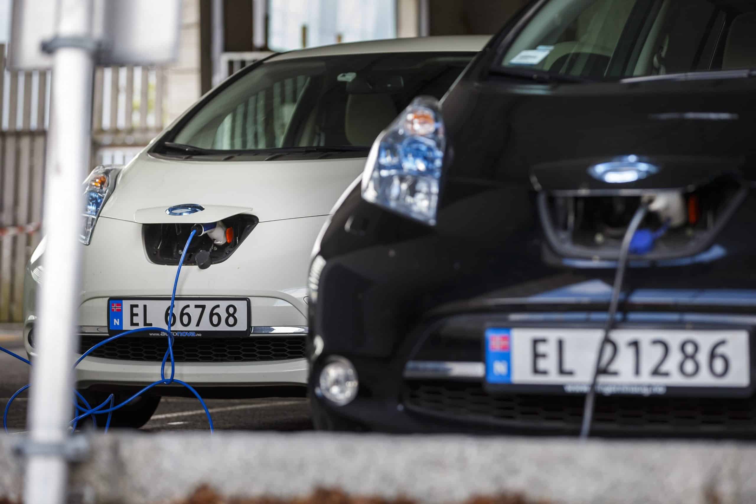 Norsk elbilforening: -Vi er bekymret for de usikre signaler som regjeringen nå sender