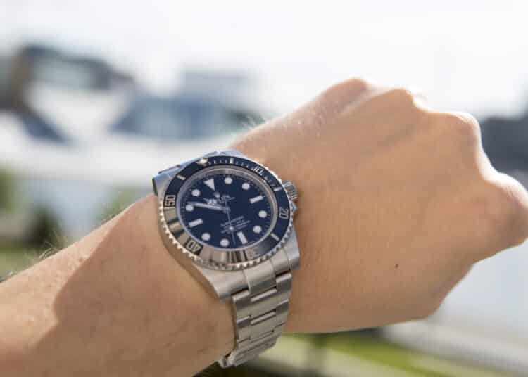 (+) Hvordan styrke kundeforholdet ditt hos Rolex-forhandlere?