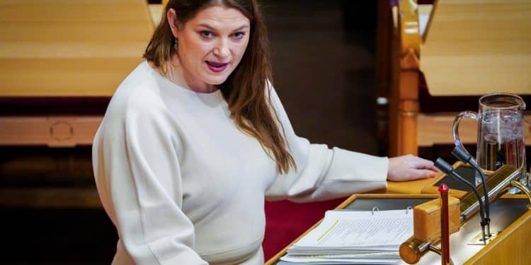 Myrseth ruster seg med nordnorsk sjarm foran ny makrellstrid med EU