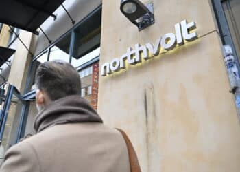 Den svenske batteriprodusenten Northvolt har begjært seg konkurs