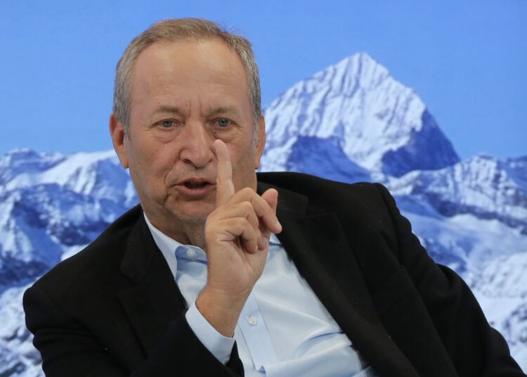 Epstein-bestis trekker seg i skam fra alle verv etter eposter