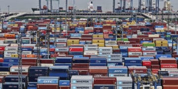 WSJ: USA vurderer kraftig tollkutt på kinesisk import for å dempe handelskrigen