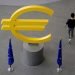 Euroen faller etter at Macron varslet nyvalg
