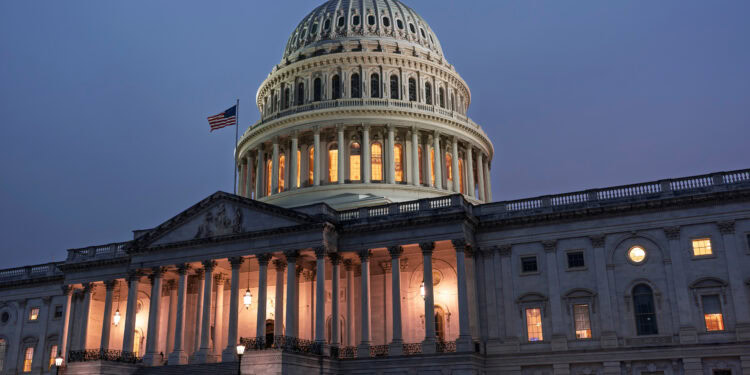 Føderal nedstenging i USA har begynt