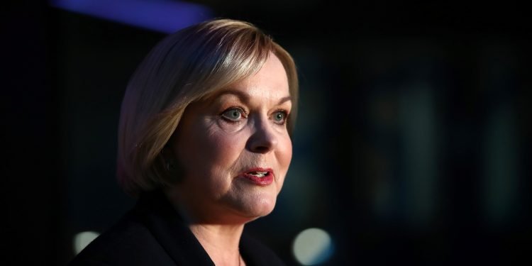 Reuters: Kraftig forsvarskutt på New Zealand